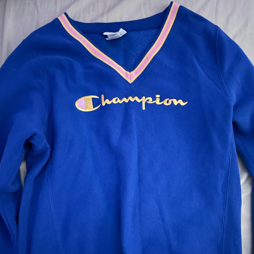 Oversized champion crew neck